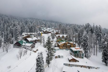 Kashmir Family Tour Package – 5 Nights / 6 Days